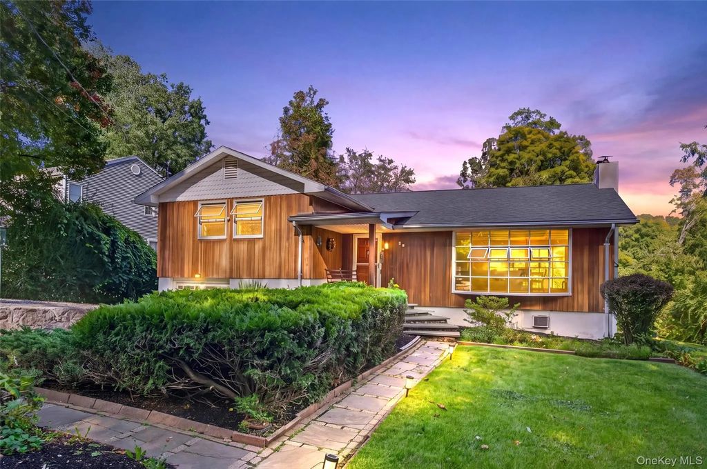 39 Homer Drive, Brewster