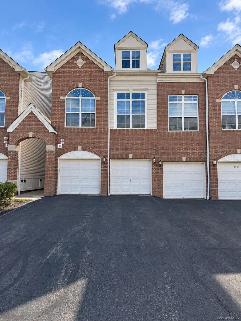 1115 Balsam Drive, New Windsor