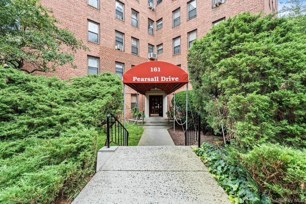 161 Pearsall Drive # 4b, Mount Vernon