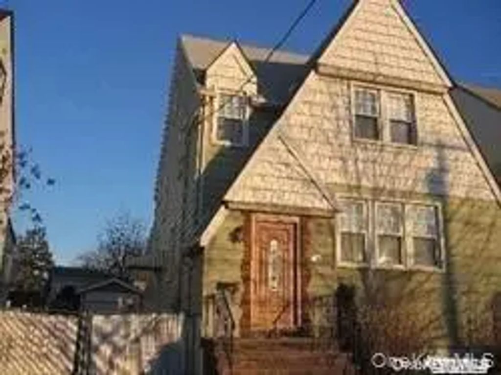 127 Gordon, Valley Stream