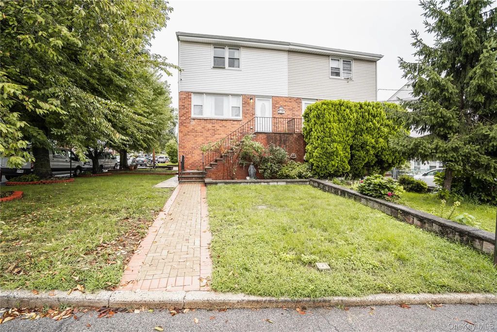 246 Hoover Road, Yonkers