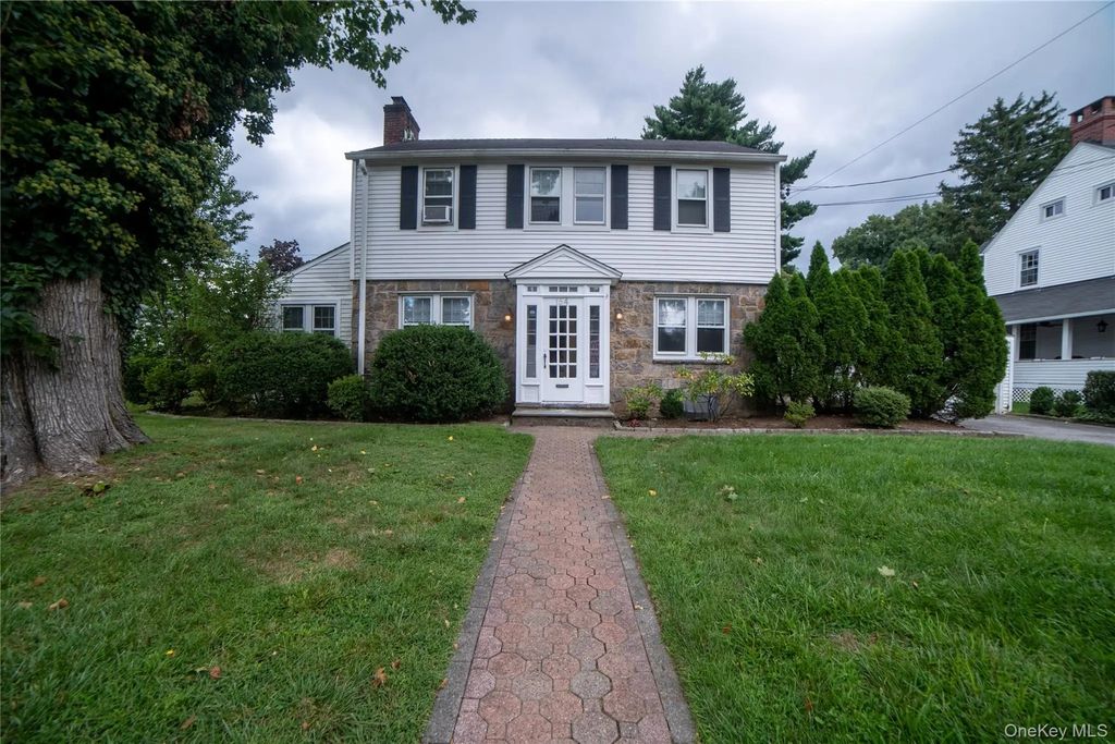 154 Bell Road, Scarsdale