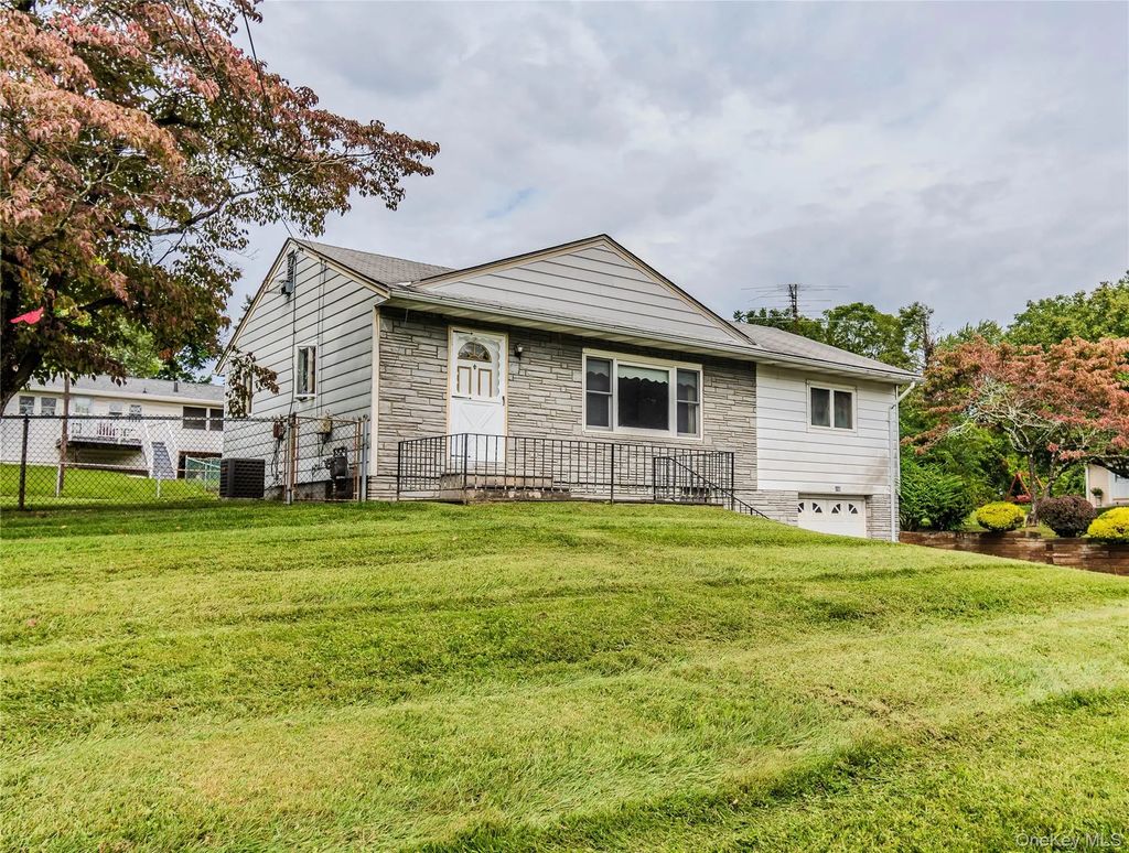108 Wood Street, Newburgh