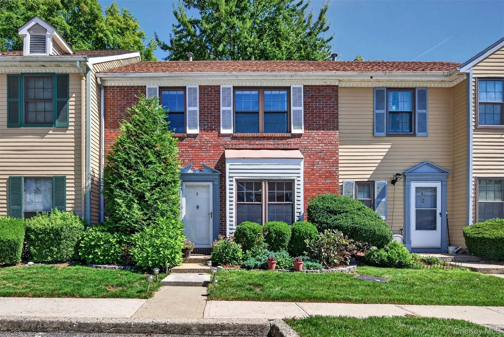 9 Redtwig Court, Peekskill