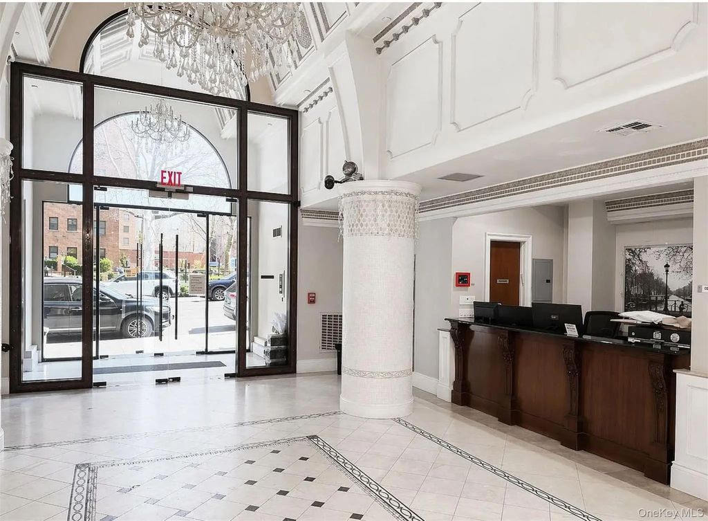 63-36 99 Street # 4h, Rego Park