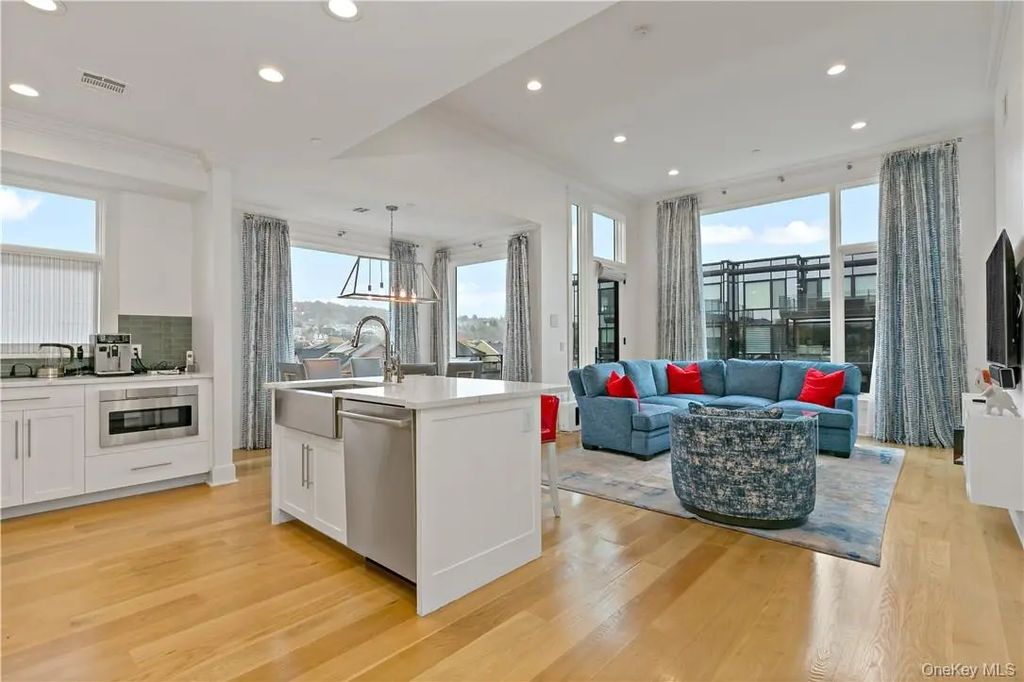 45 Hudson View Way Way # 400, Tarrytown
