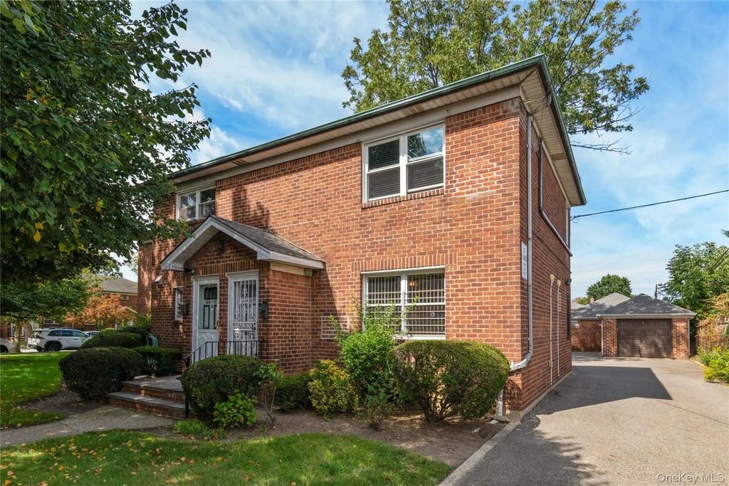 18407a 58th Avenue, Fresh Meadows