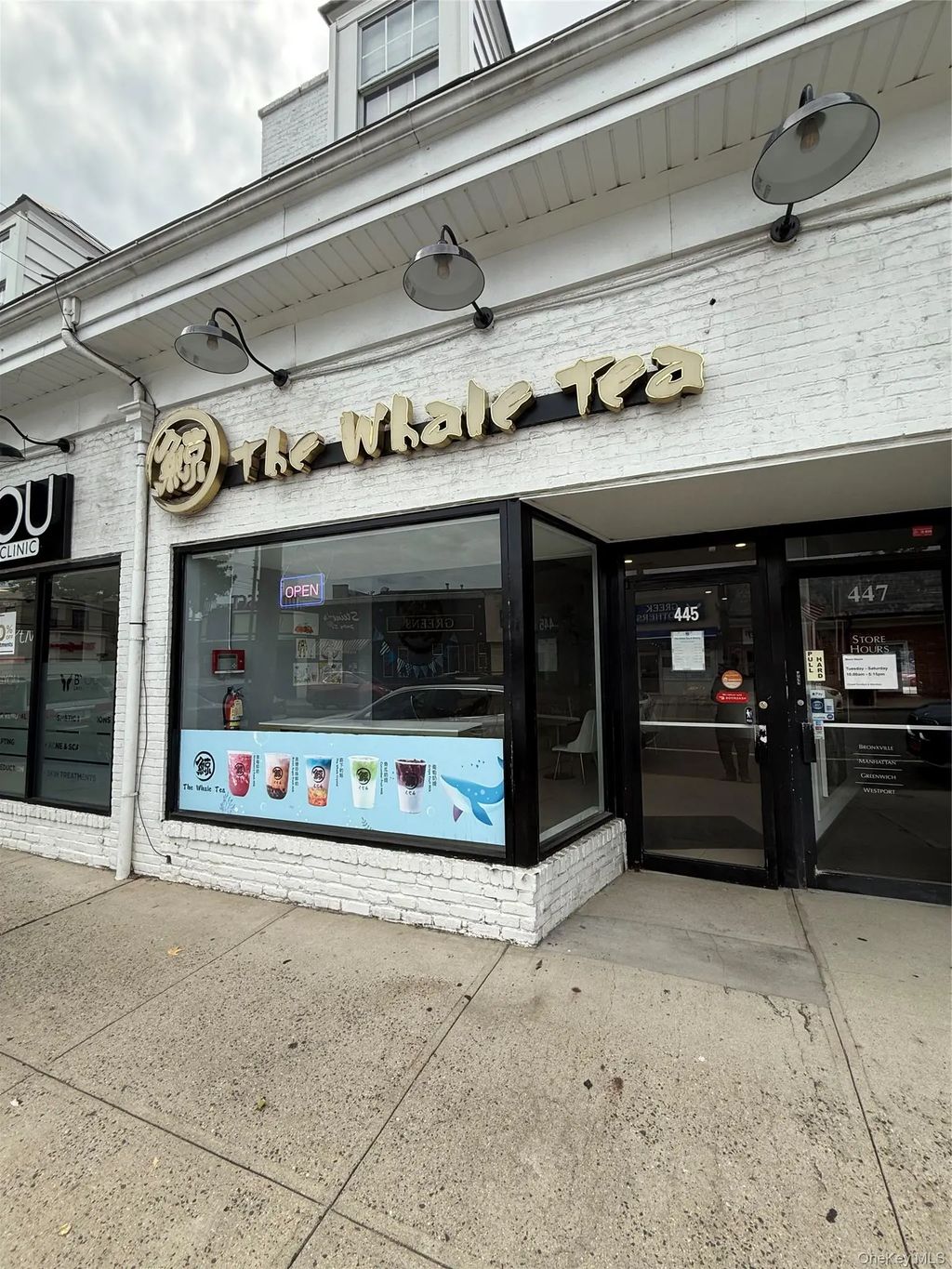 445 Plandome, Manhasset