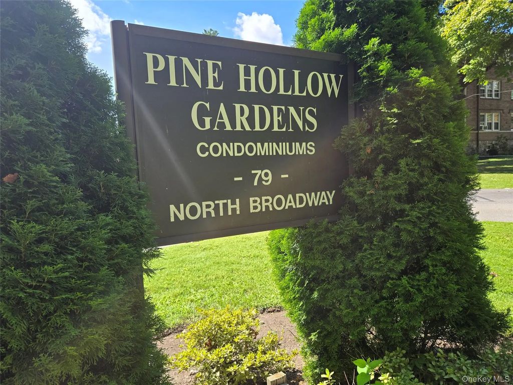 79 N Broadway # D2, White Plains