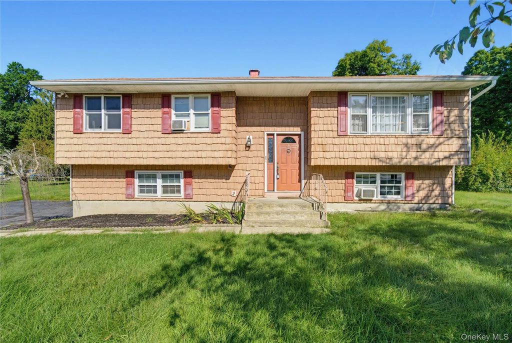 124 Barnes Road, Washingtonville