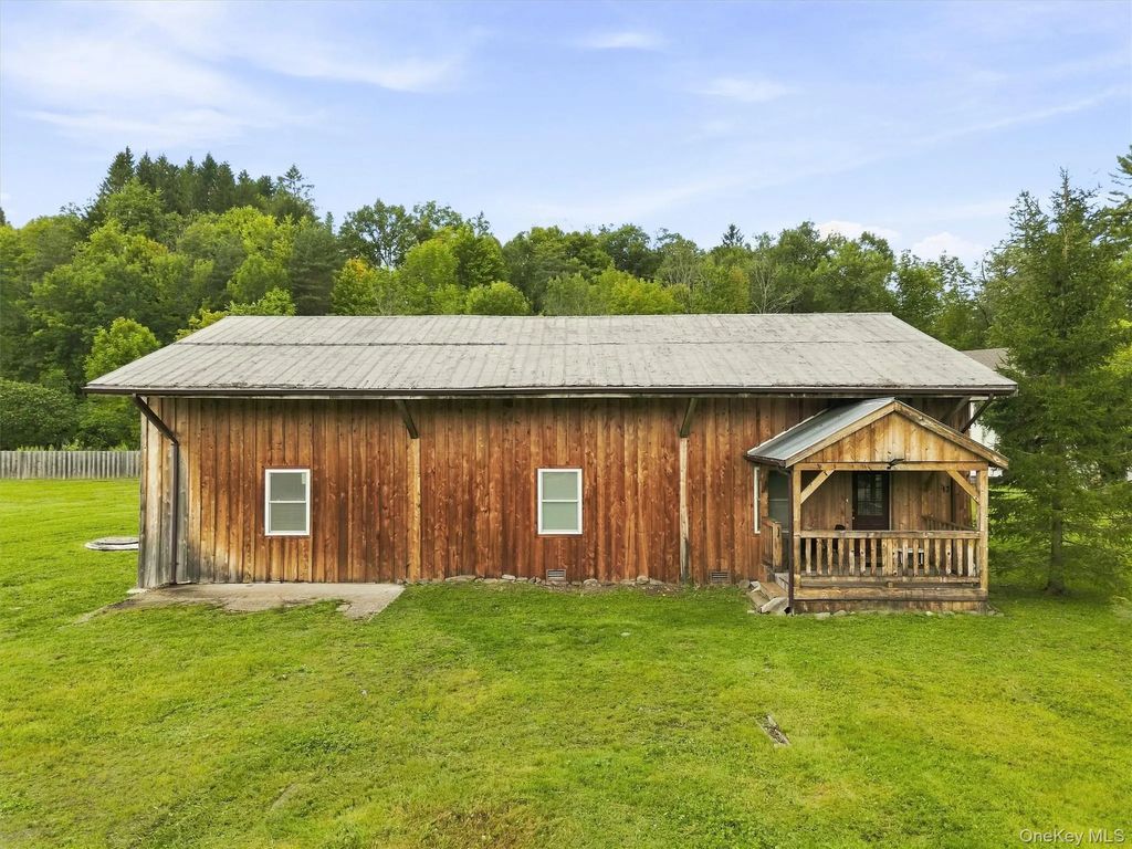 13 Creamery Road, Livingston Manor