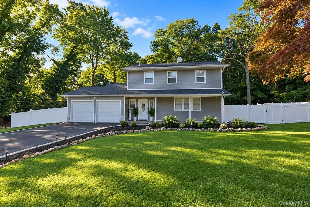 102 Patchogue Drive, Rocky Point