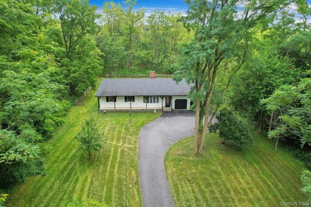 30 Pumpkin Hill Road, Warwick