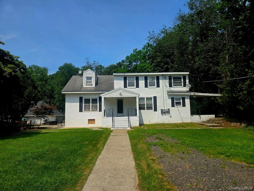 16 Ernest Lane # Apt A, Mahopac