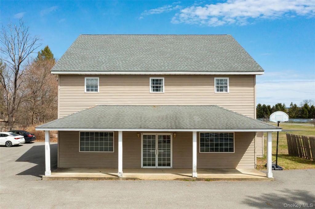 2815 Church Street, Pine Plains