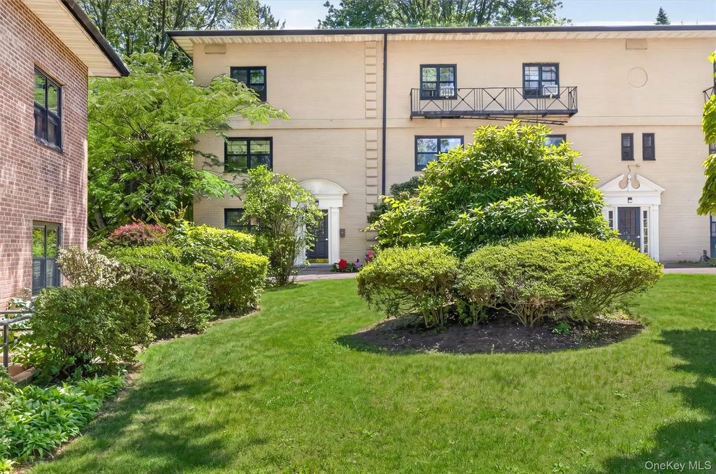 6 Manchester Road # 2l, Eastchester