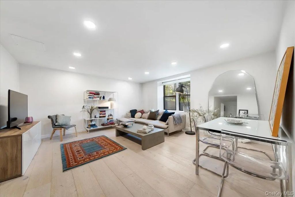 30 Windsor Terrace # Aa1, White Plains