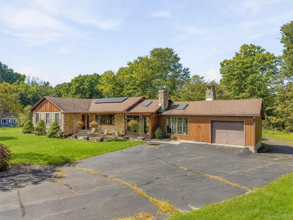 379 Neversink Drive, Port Jervis