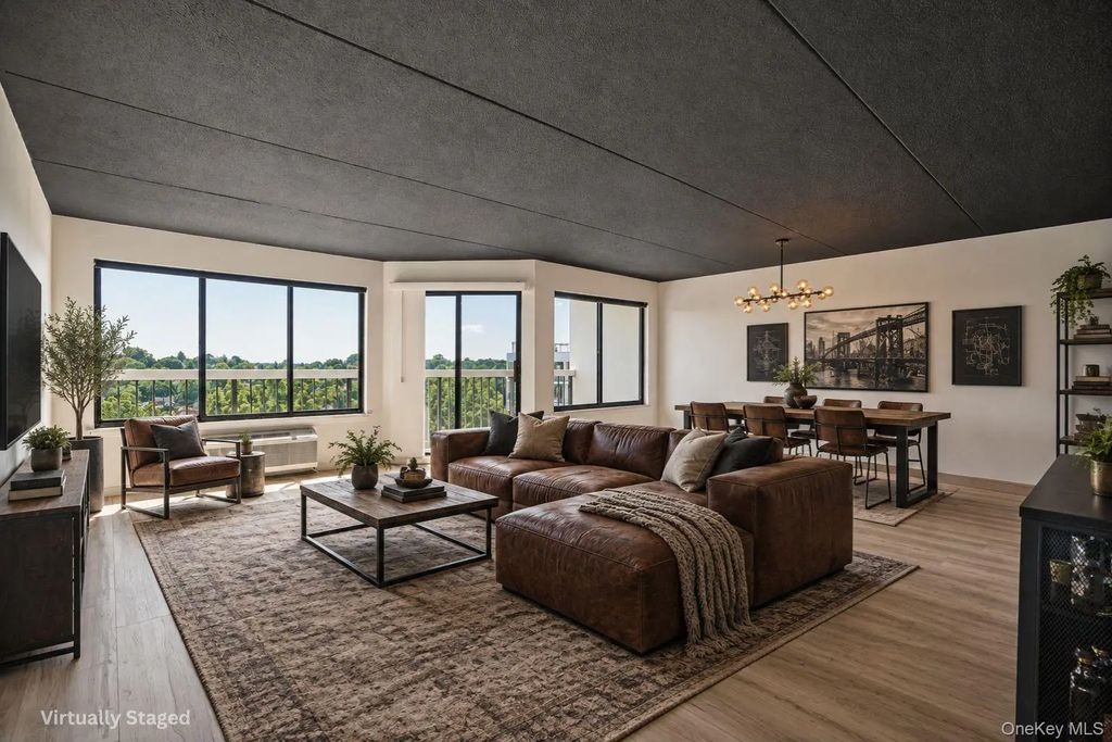 500 High Point Drive # 709, Hartsdale