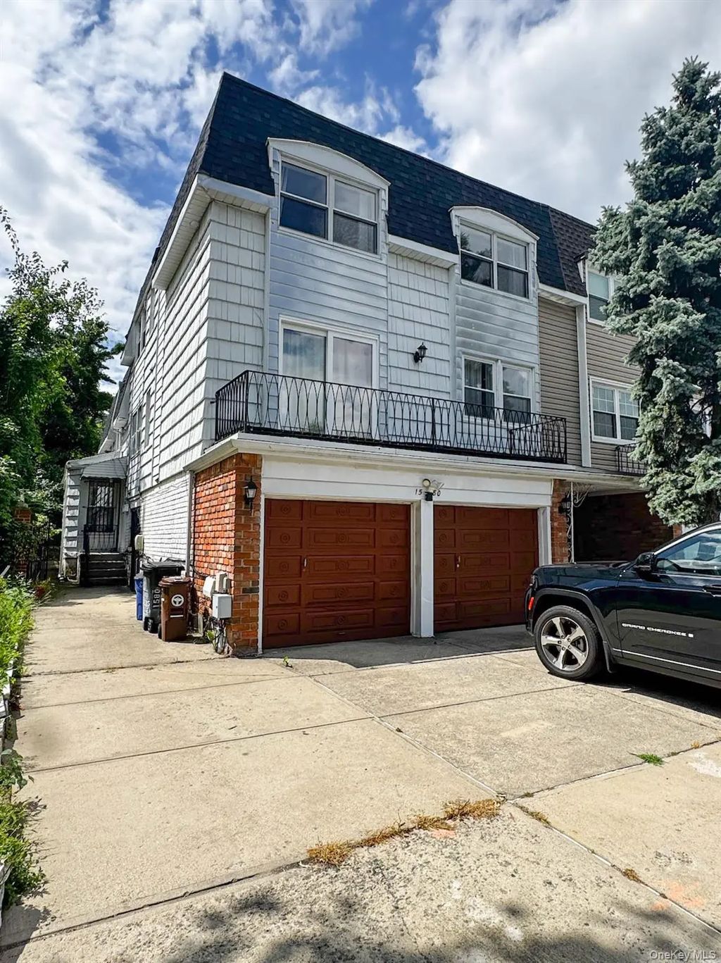 15-80 Waters Edge Drive # 2, Bayside