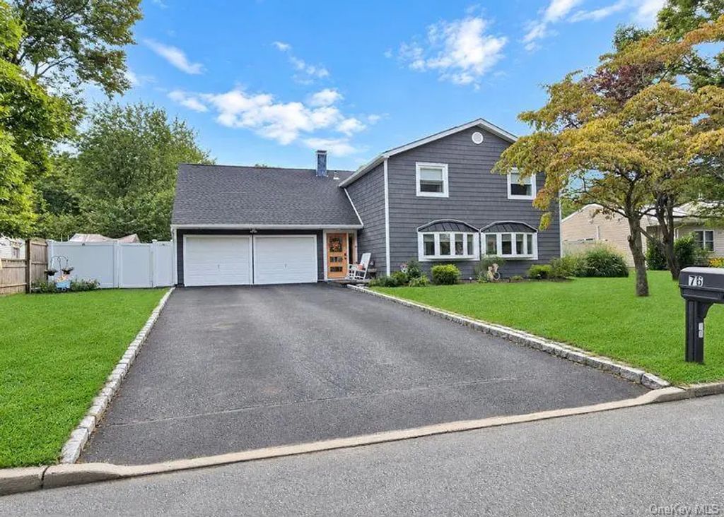 76 Corbin Avenue, Patchogue