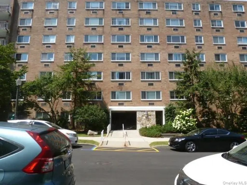 416 Benedict Avenue # 1g, Tarrytown