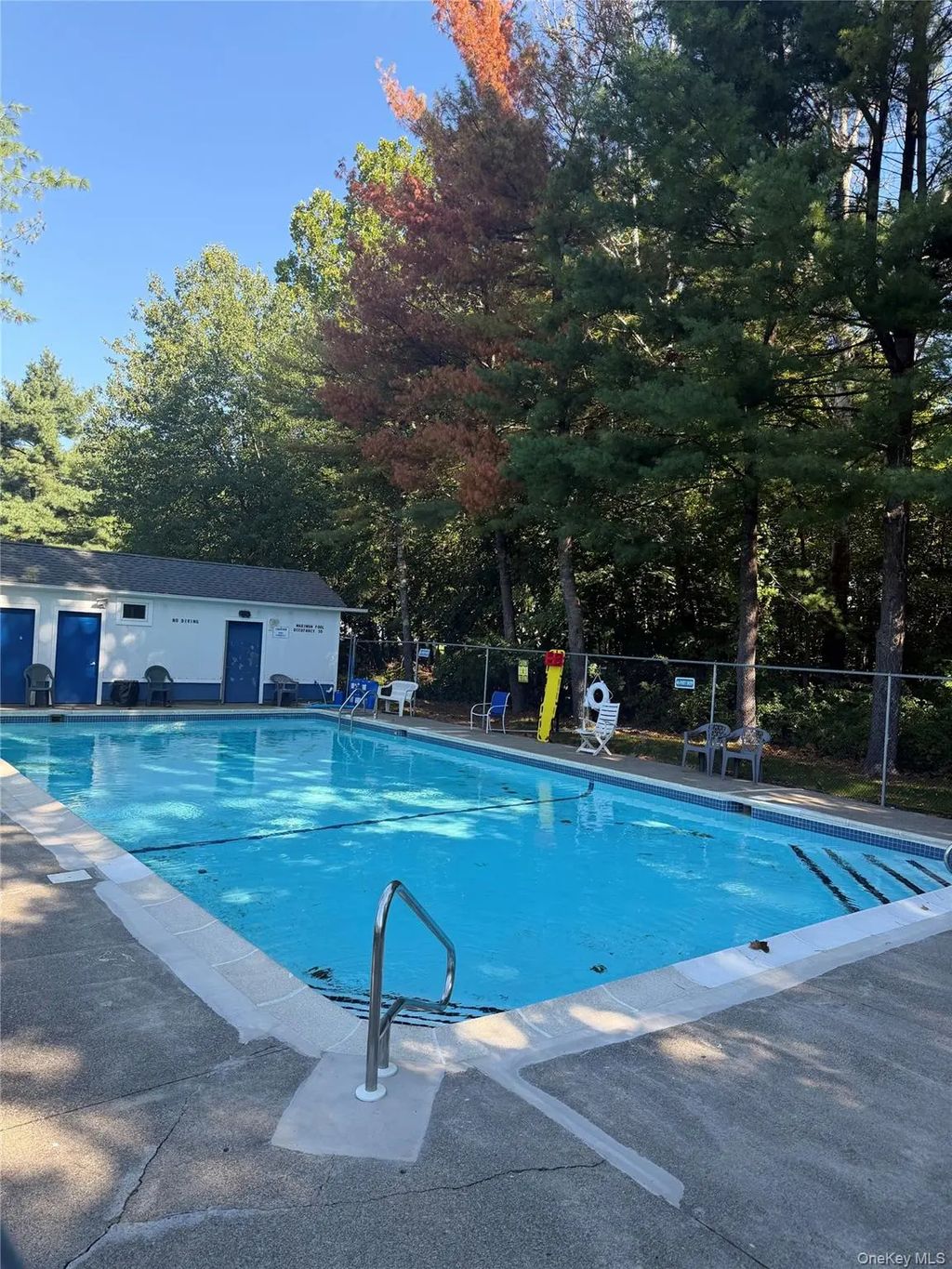 1502 Barclay Manor # 15b, Newburgh