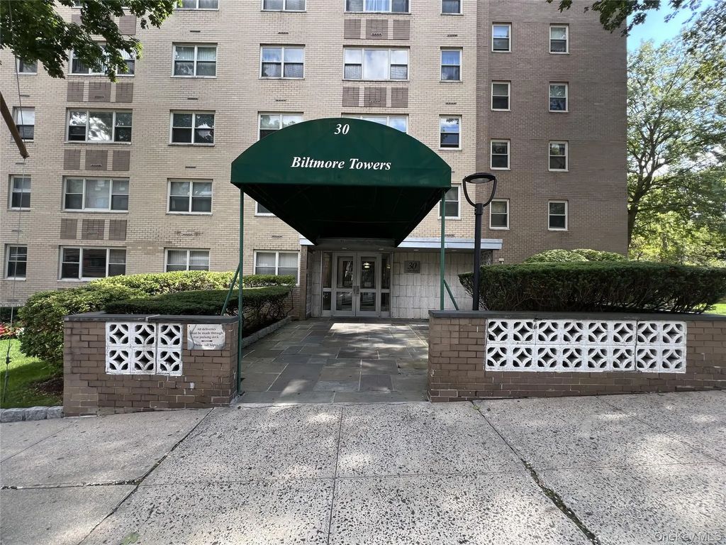 30 Lake Street # 8d, White Plains