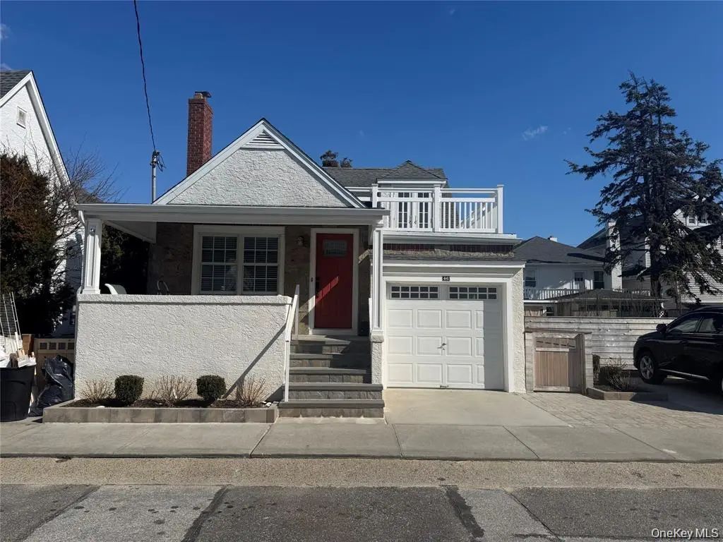 46 Clayton Avenue, East Atlantic Beach