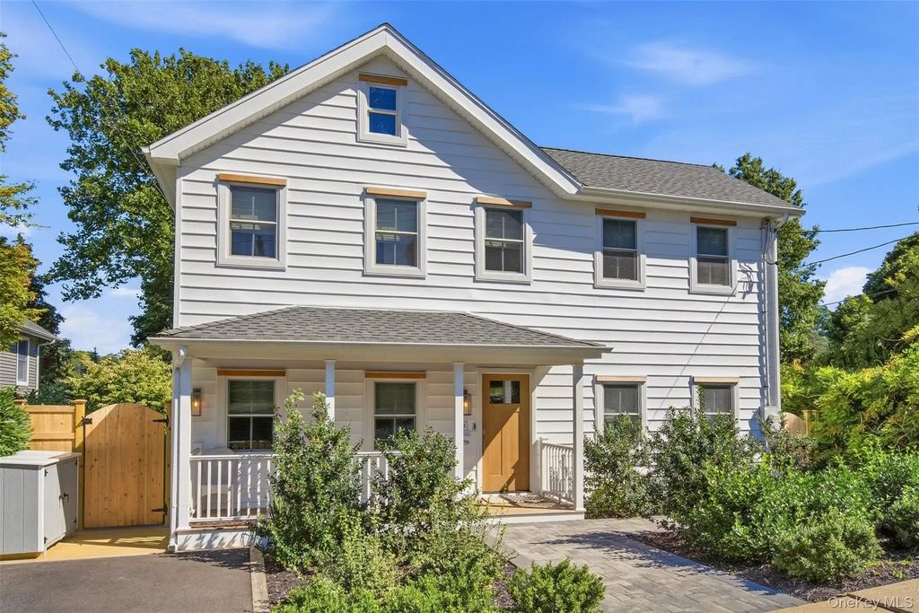 61 Anstice Street, Oyster Bay