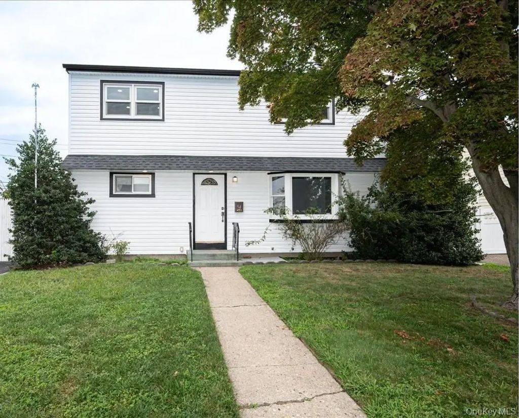 54 Ketcham Avenue, Hicksville