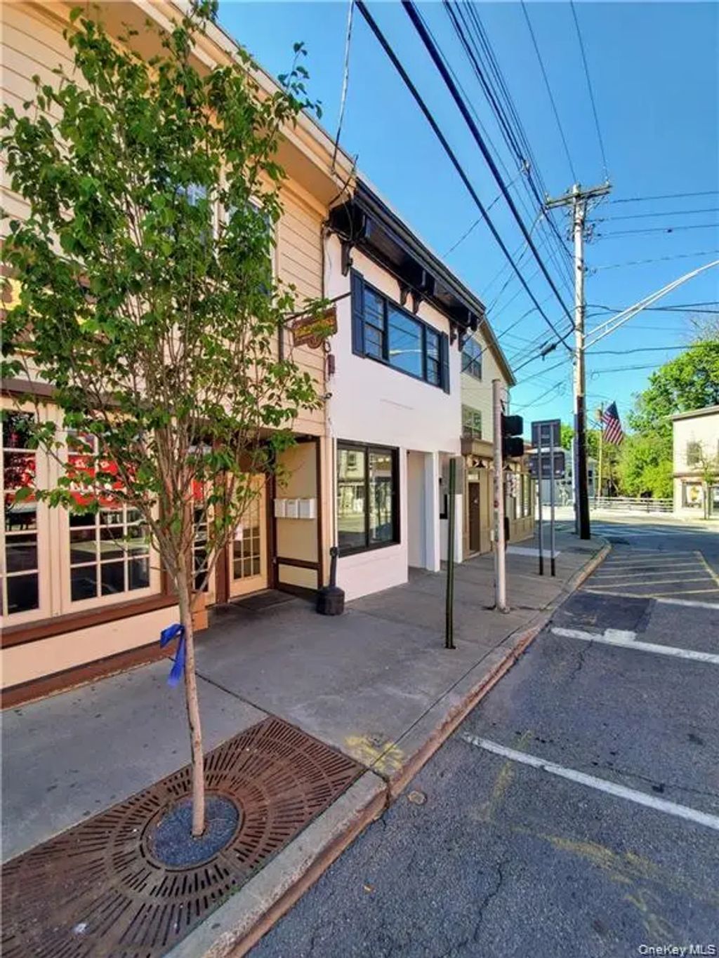 16 Main Street, Warwick
