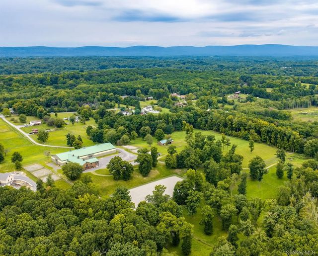 120 Shaw Road, Middletown