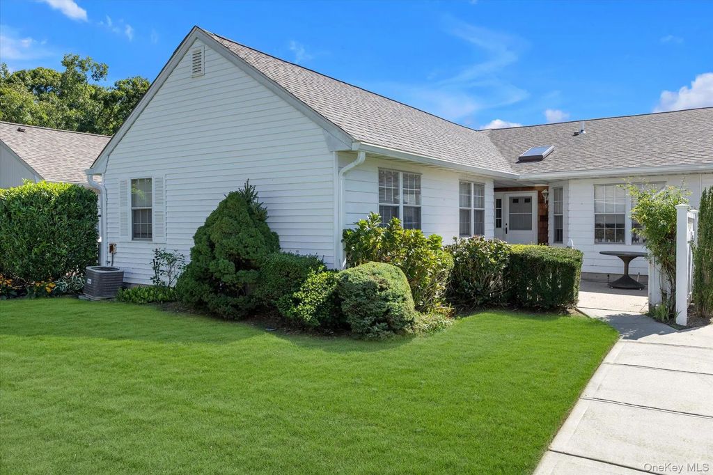 97 Revere Drive, Sayville