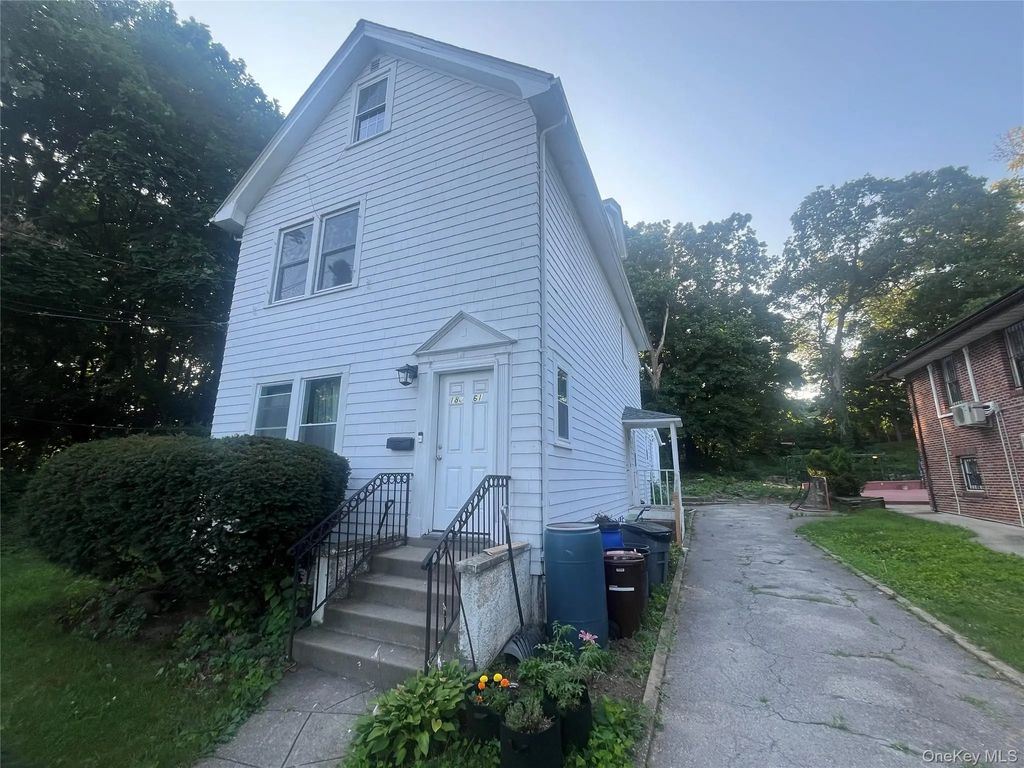 85th Road, Hollis Hills