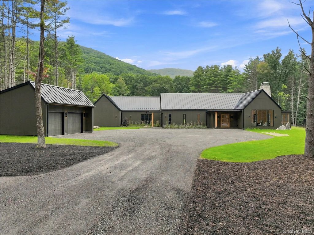 1003 Coldbrook Road, Boiceville