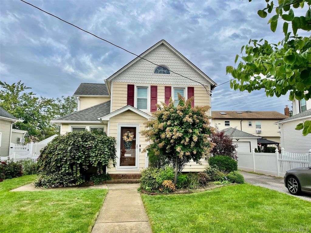 85 Spencer Avenue, Lynbrook