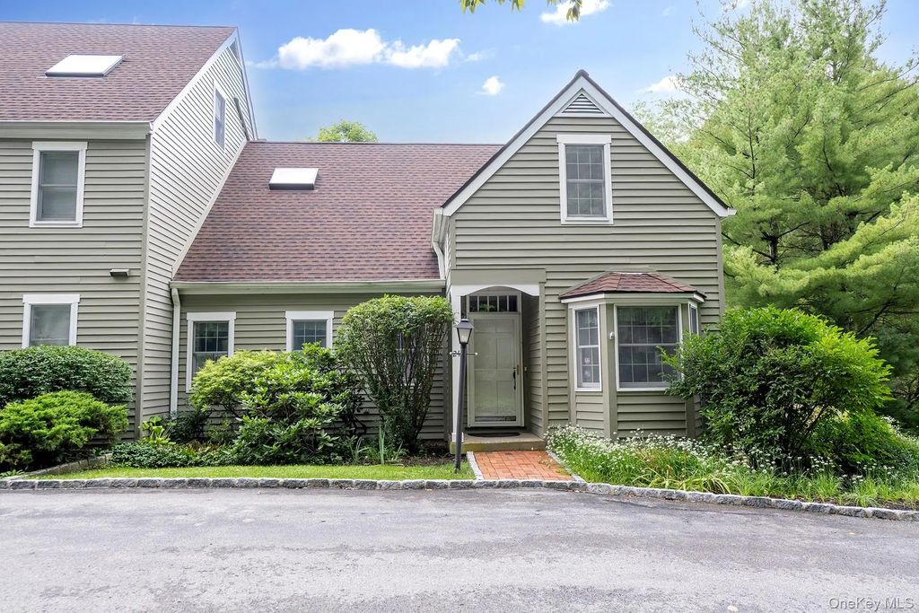 24 Millbrook Hollow Lane, Millbrook