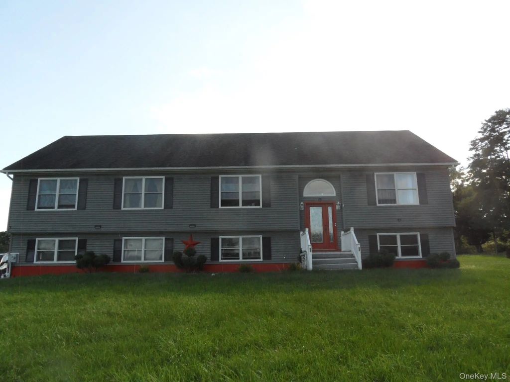 26 Winters Lane, Middletown