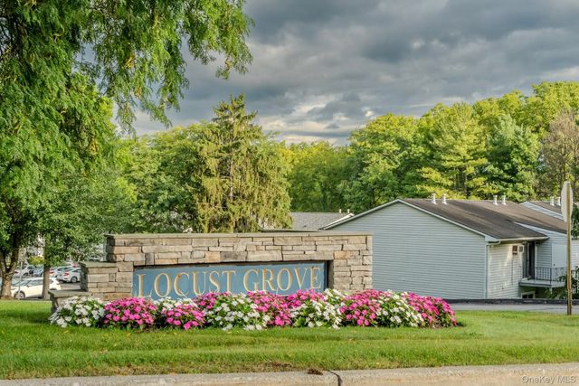 8 Ivy Court # B, Fishkill