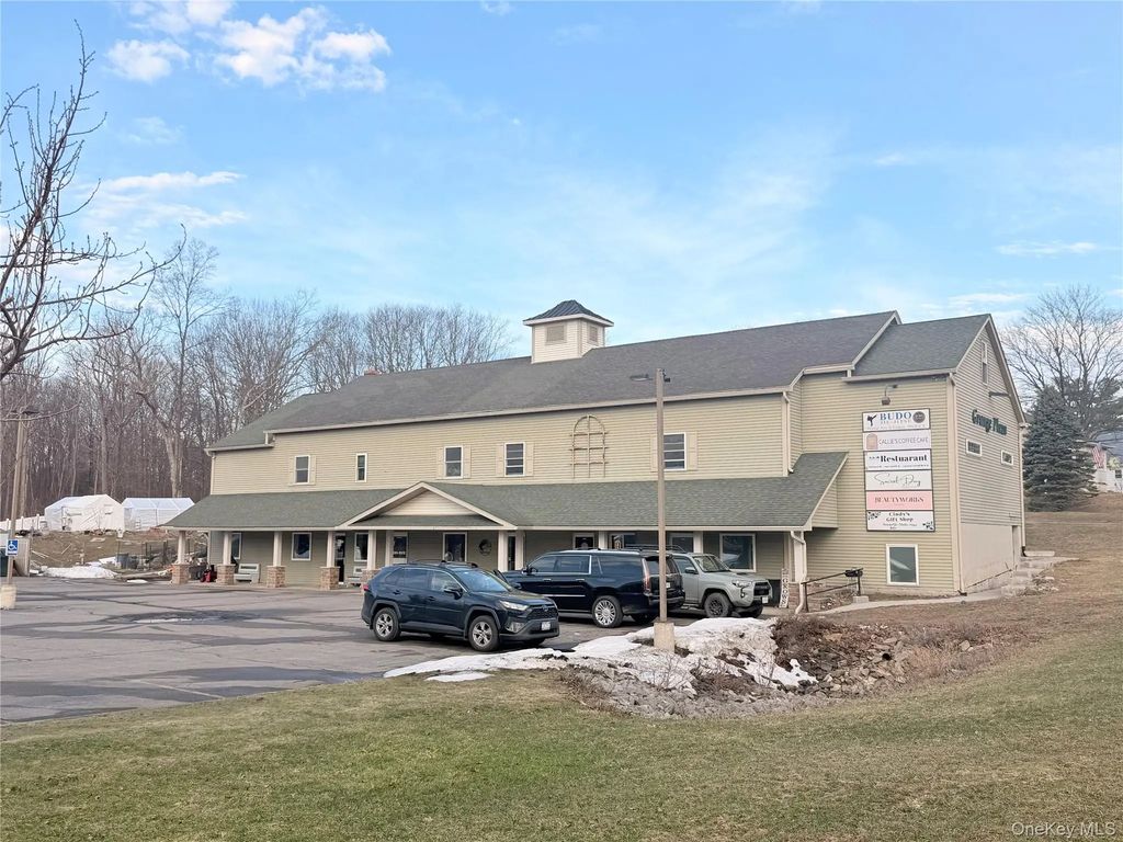 185 Grange Road, Otisville
