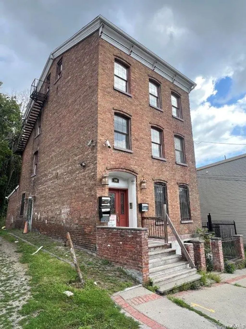 160 Ann Street, Newburgh