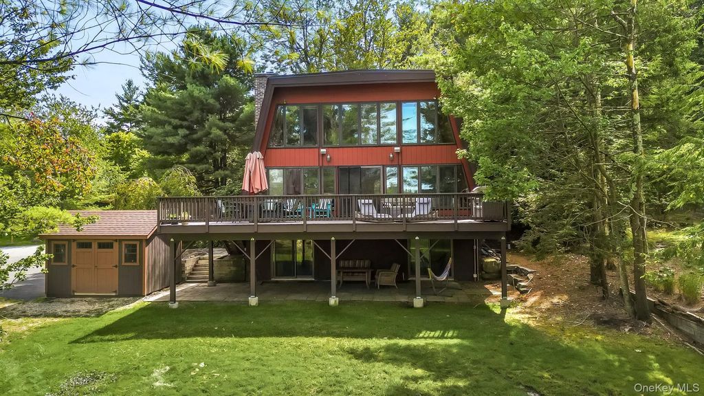 74 Lake Shore Drive S, Rock Hill