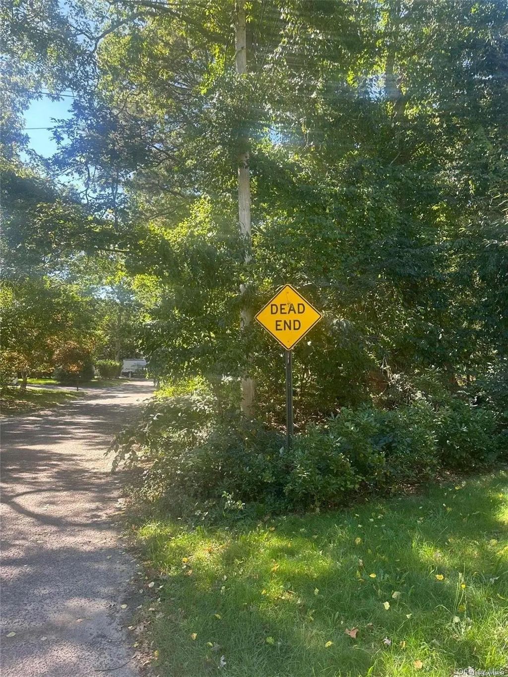 8 Shell Road, Hampton Bays