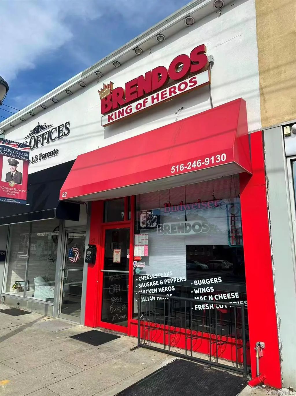 82 Hillside Avenue, Williston Park