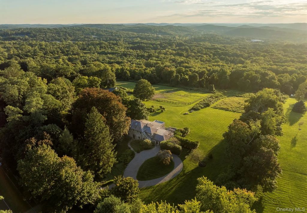 283-289, 299 Starr Ridge Road, Brewster