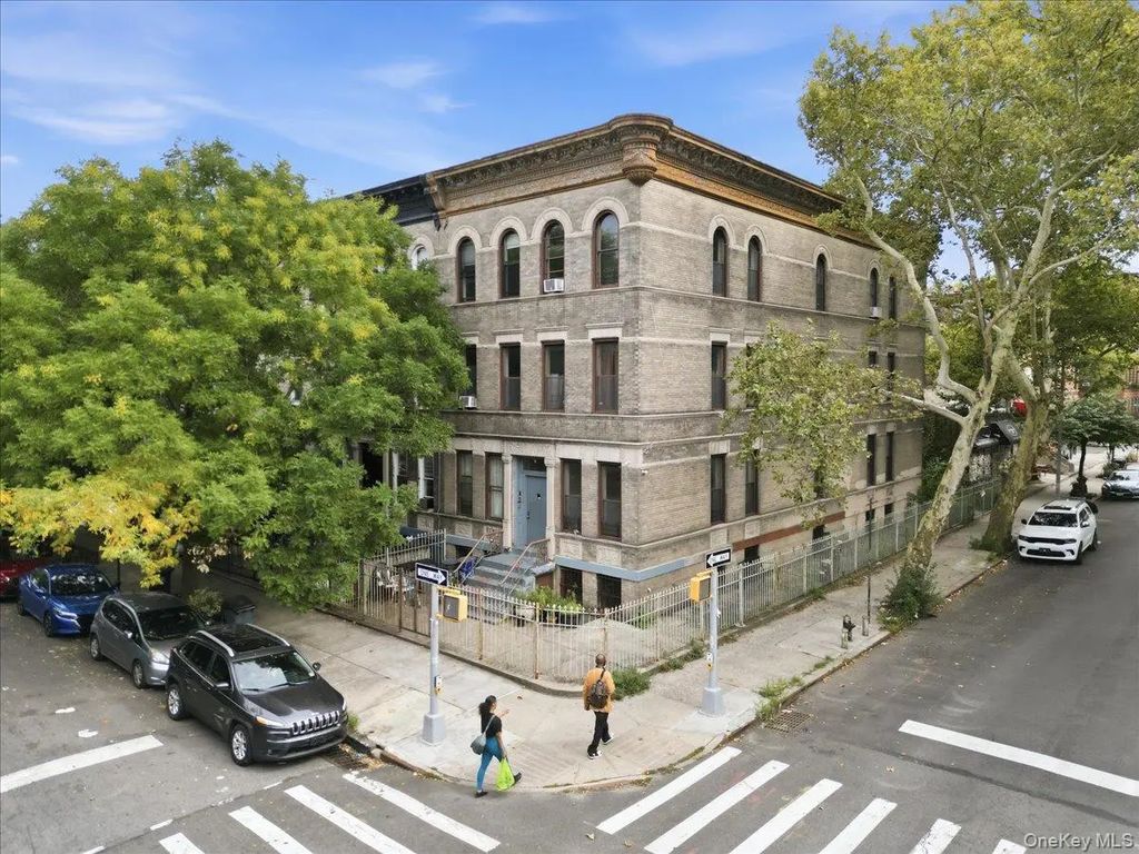 654 Mac Donough Street, Brooklyn