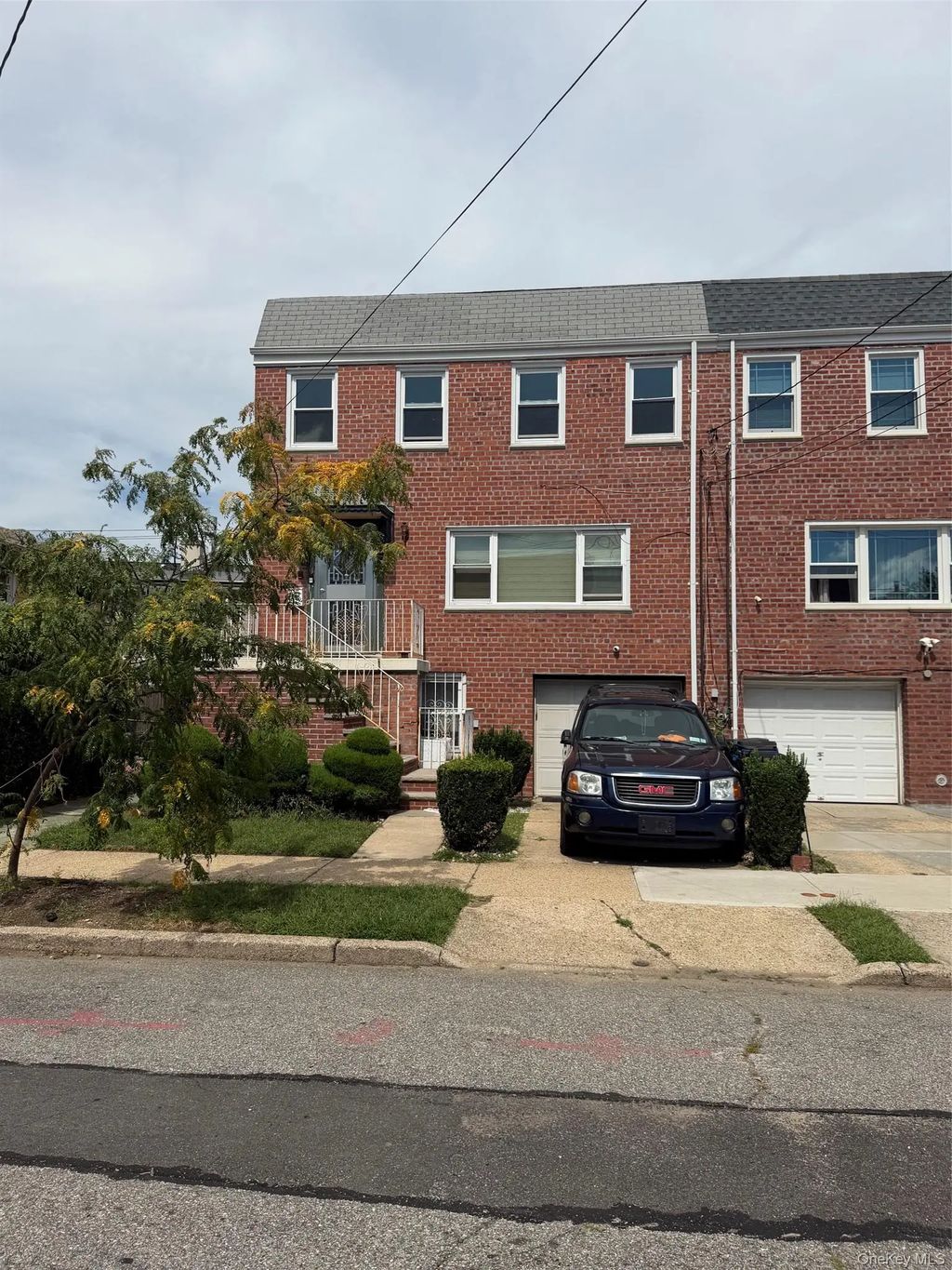 20809 Bardwell Avenue, Queens Village