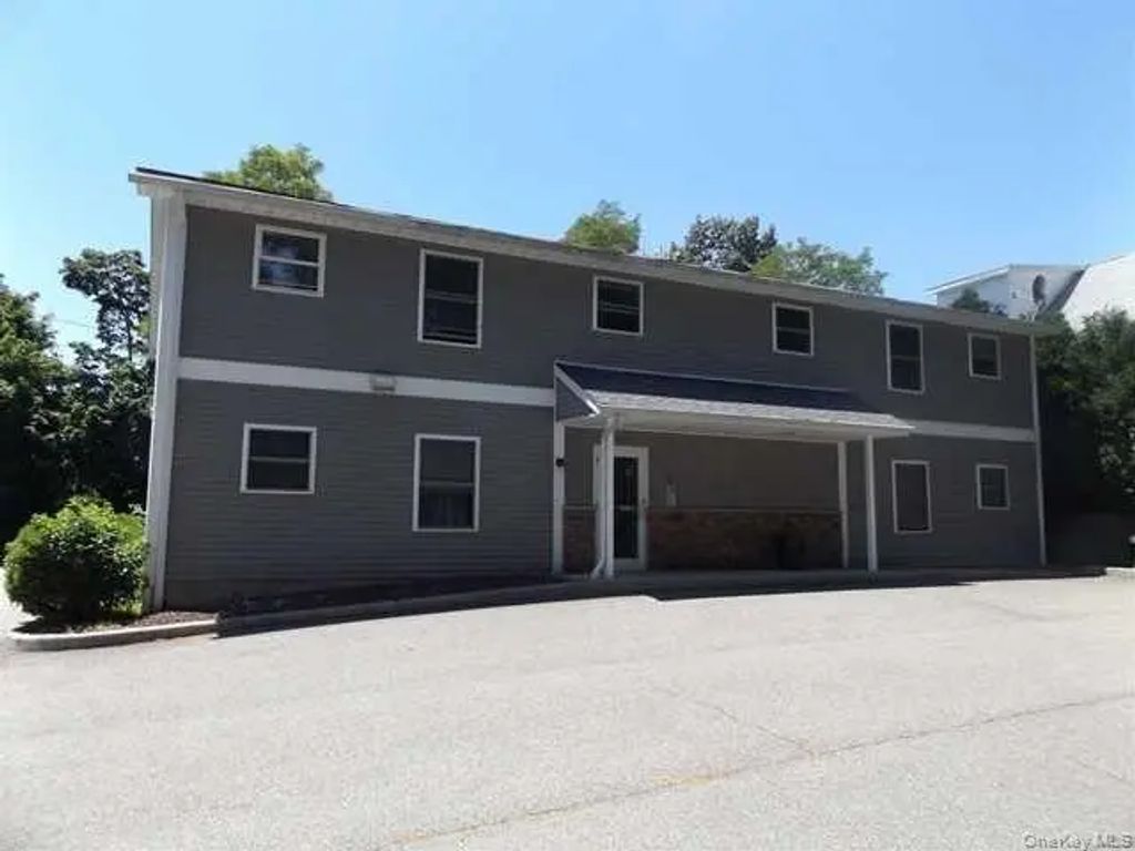 4 State Street # 6, Beacon