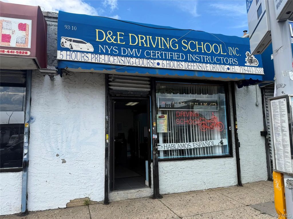 9310 Woodhaven, Woodhaven